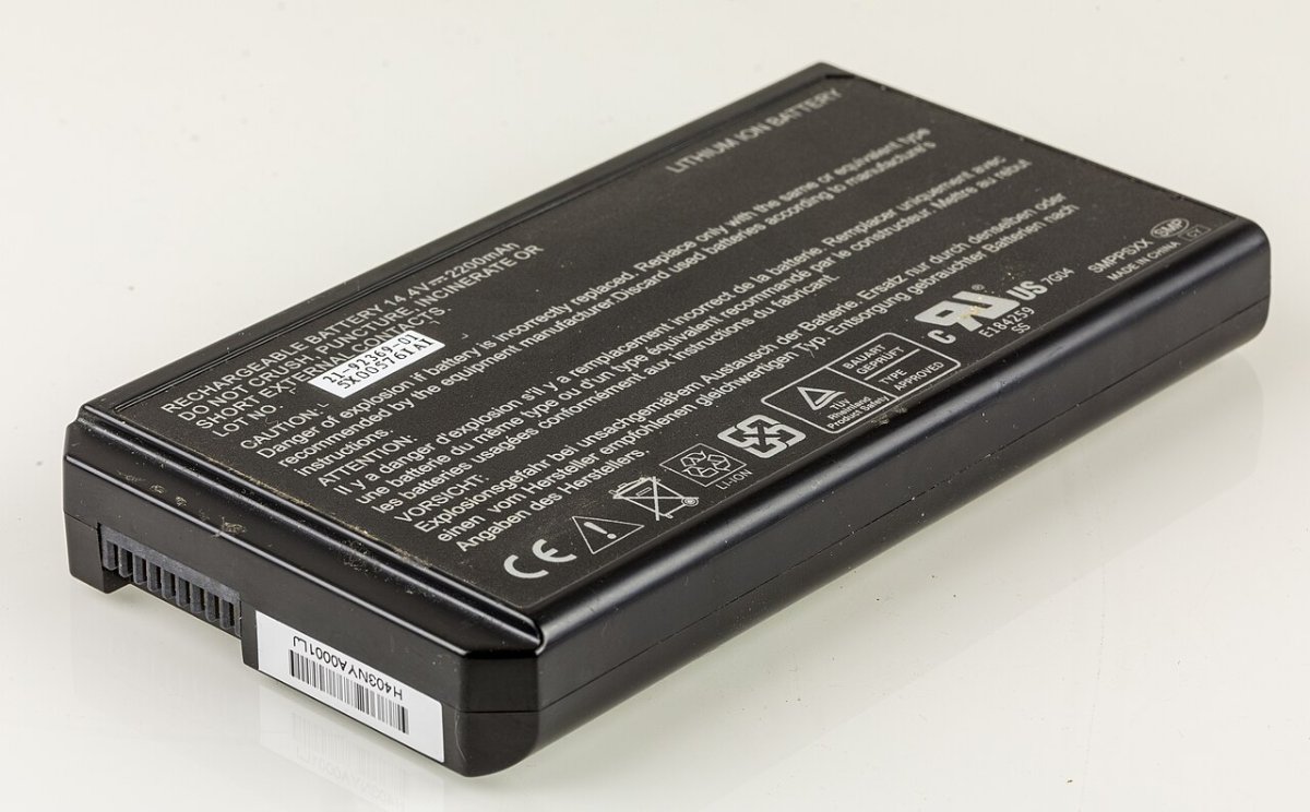 Fujitsu Siemens Computers Amilo L7300 - Lithium ion battery-0150
