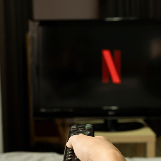 blurred image of the netflix logo on screen | netflix crash stranger things